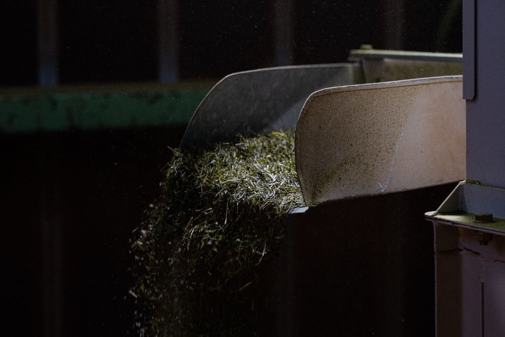 製茶工場の出力